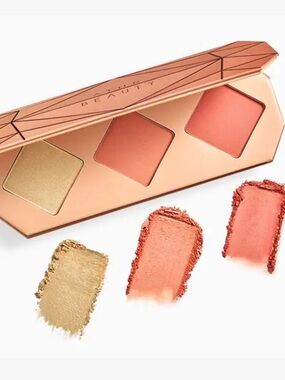 ĀTHR BEAUTY Crystal Charged Cheek Palette
